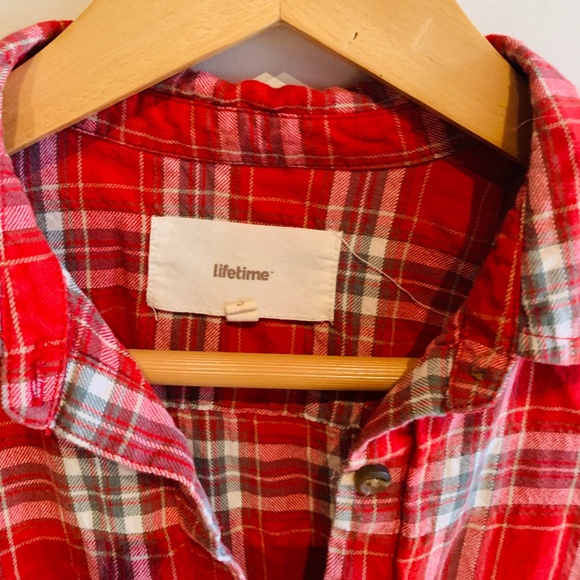 Lifetime Red Plaid Shirt women's - Picture 2 of 2